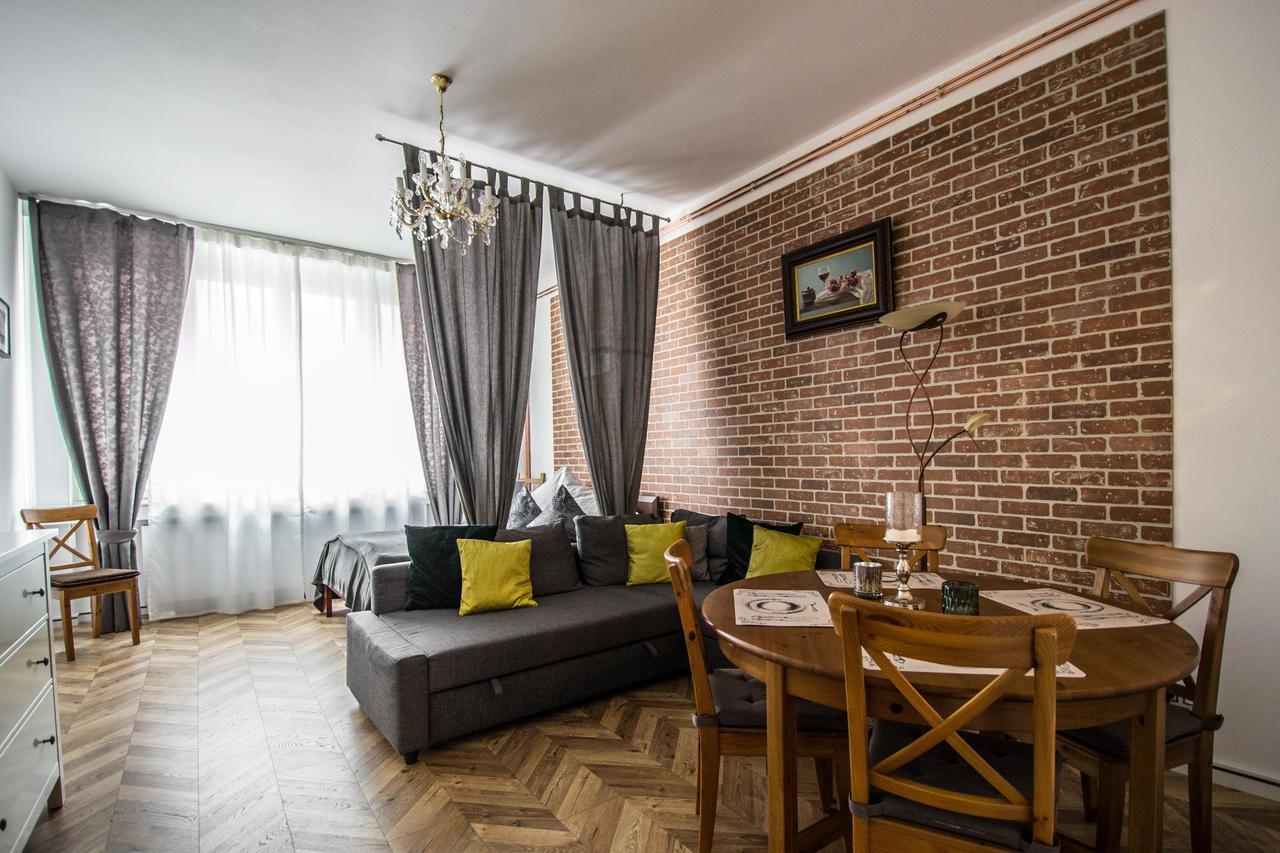 Apartment Executive Bright Apt. By Ruterra Prag